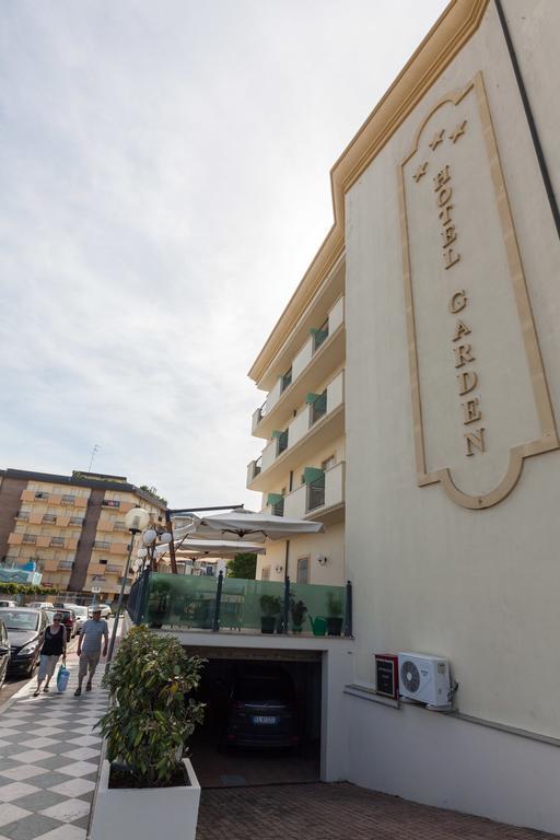 Hotel Garden Cesenatico Esterno foto